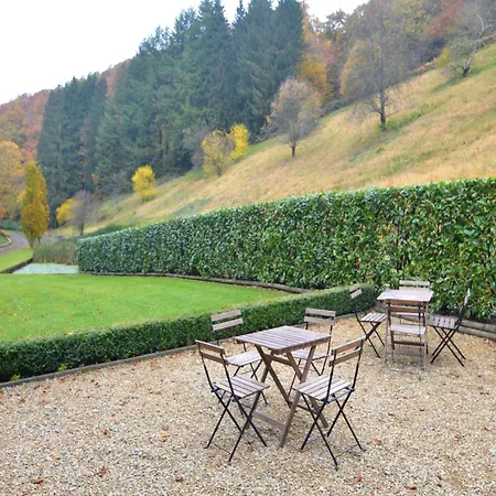 Magnificent Manor In With Sauna Nyaraló